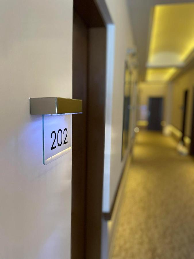 Hotel Emka テトヴォ エクステリア 写真
