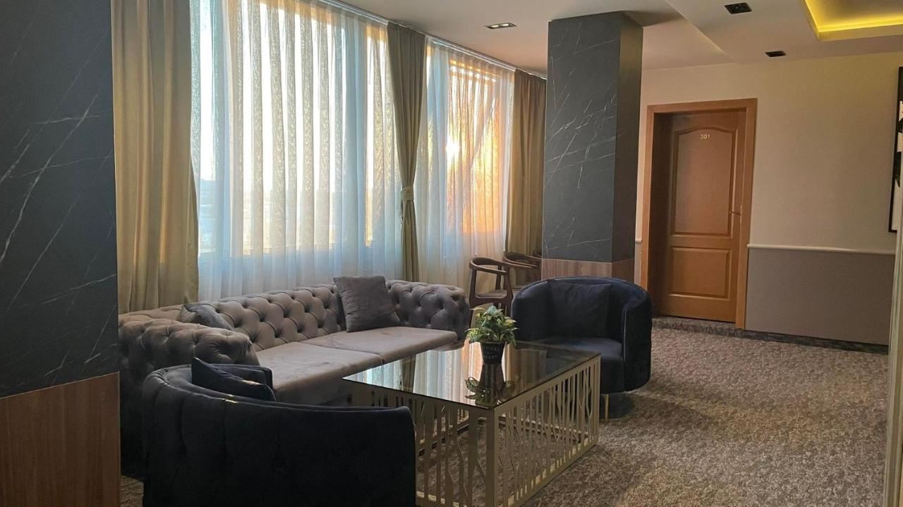 Hotel Emka テトヴォ エクステリア 写真